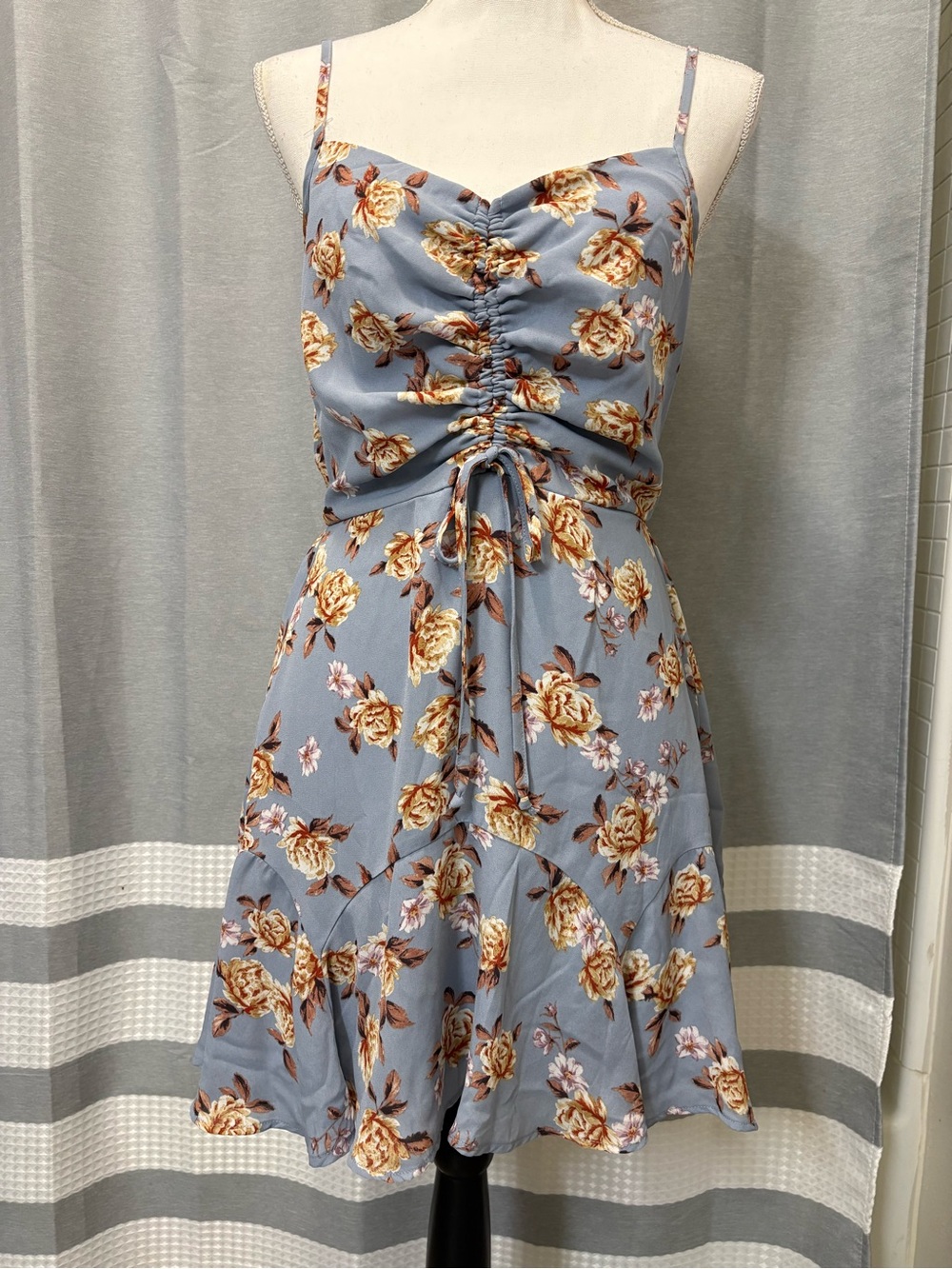 Three Hearts Light Blue Floral Ruched Mini Dress